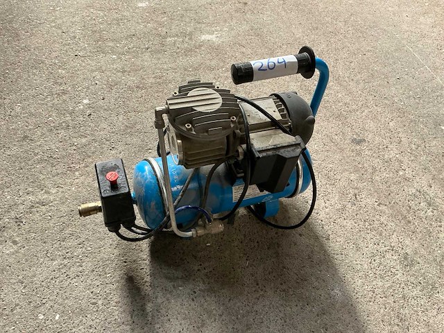 Vincit luchtcompressor - afbeelding 1 van  3