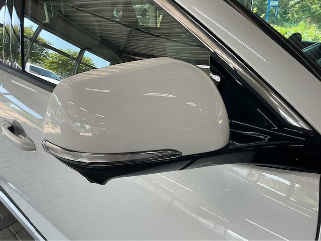 Vinfast vf8 plus awd | elektrisch | 2023 | 408 pk | awd | 1.600 km | marge auto - afbeelding 8 van  26