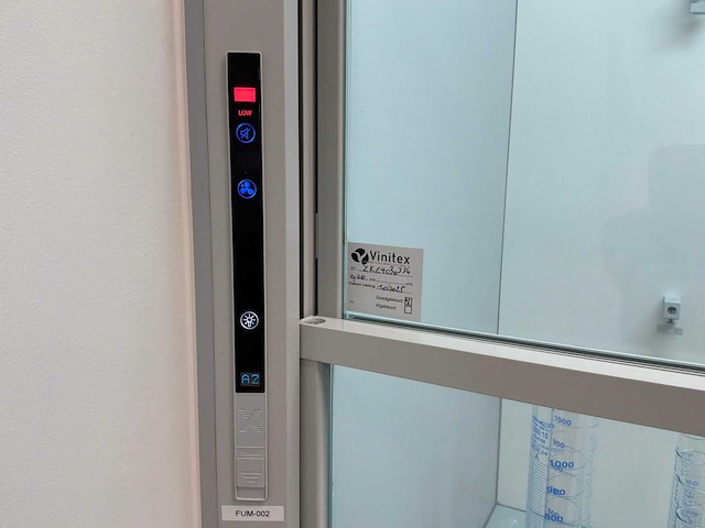 Vinitex laboratorium rookkast - afbeelding 3 van  4