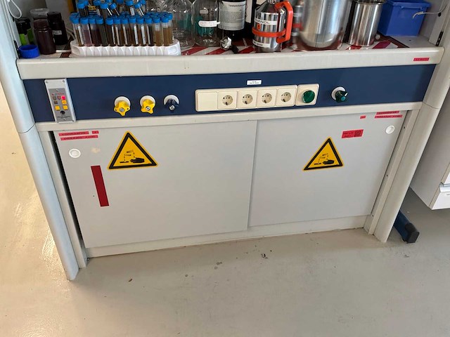 Vinitex zuurkast - afbeelding 4 van  4