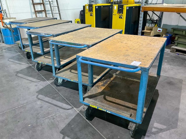 Vink lisse etagewagen (5x) - afbeelding 1 van  8