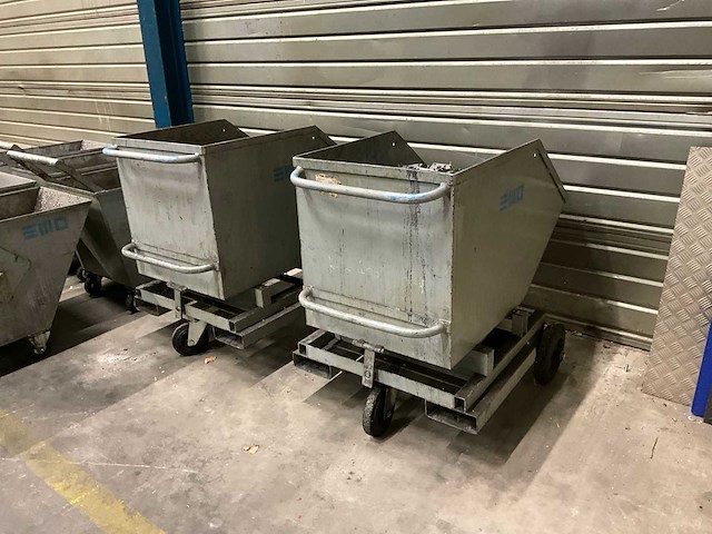 Vink lisse kiepcontainers (2x) - afbeelding 3 van  7