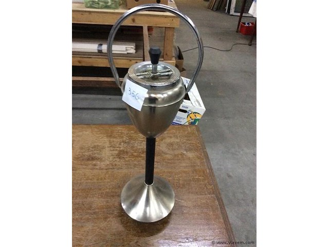 Vintage asbak - afbeelding 1 van  3