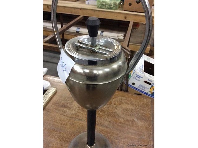 Vintage asbak - afbeelding 3 van  3