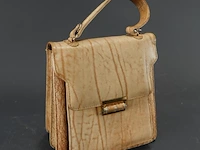 Vintage beige lederen handtas met bijpassende portefeuille en poederdoos
