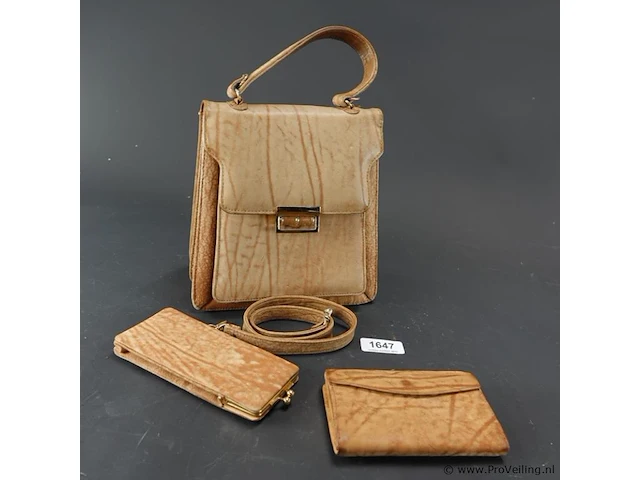 Vintage beige lederen handtas met bijpassende portefeuille en poederdoos - afbeelding 5 van  7