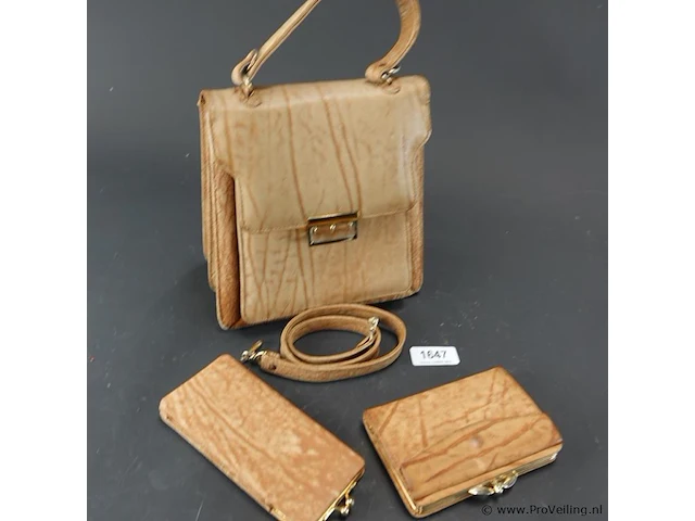 Vintage beige lederen handtas met bijpassende portefeuille en poederdoos - afbeelding 6 van  7
