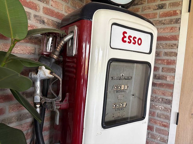 Vintage benzinepomp - afbeelding 5 van  6