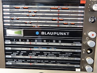 Vintage blaupunkt supernova wereldontvanger uit circa 1968 - afbeelding 2 van  5