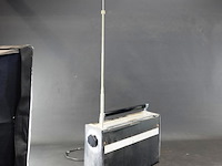 Vintage blaupunkt supernova wereldontvanger uit circa 1968 - afbeelding 3 van  5