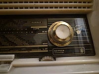 Vintage blaupunkt tafelradio – jaren 50 – werkend - afbeelding 5 van  10