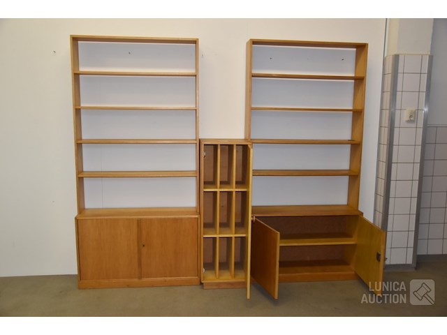 Vintage boekenrek/ lp-kast - afbeelding 3 van  7