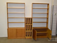 Vintage boekenrek/ lp-kast - afbeelding 3 van  7