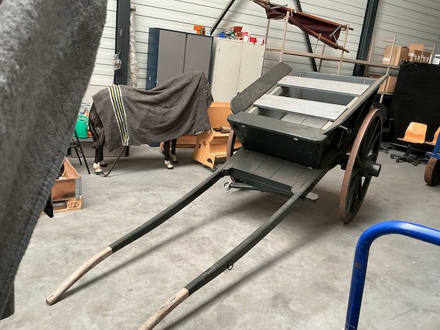 Vintage boerenkar - afbeelding 1 van  7