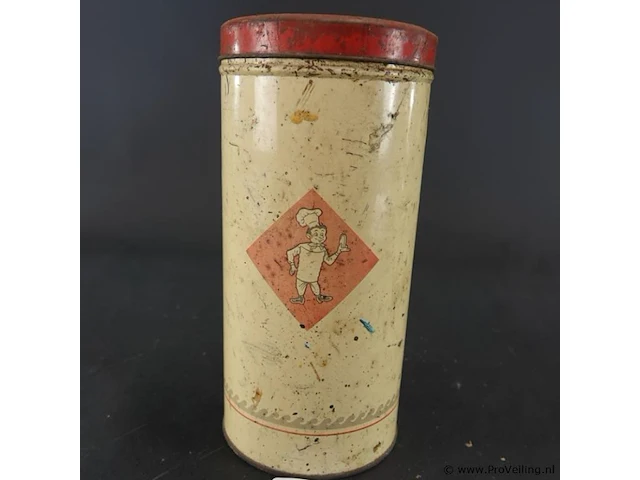 Vintage bolletje beschuitbus crème-wit blik met een rood deksel en een herkenbaar bakkersfiguurtje in een rode ruit - afbeelding 2 van  5
