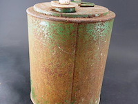 Vintage bp/pielkenrood metalen olie- of petroleumkan - afbeelding 4 van  7