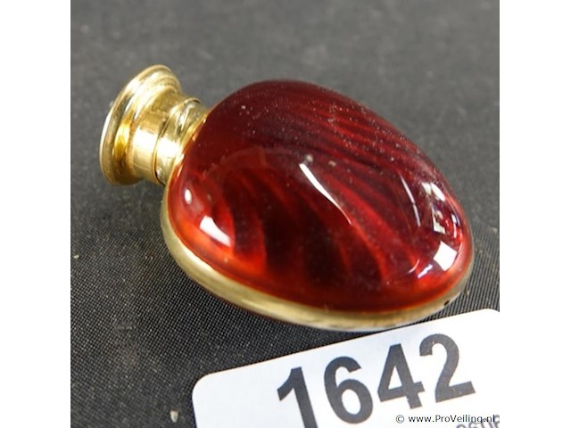 Vintage christian dior "poison" parfumflesje - afbeelding 1 van  5