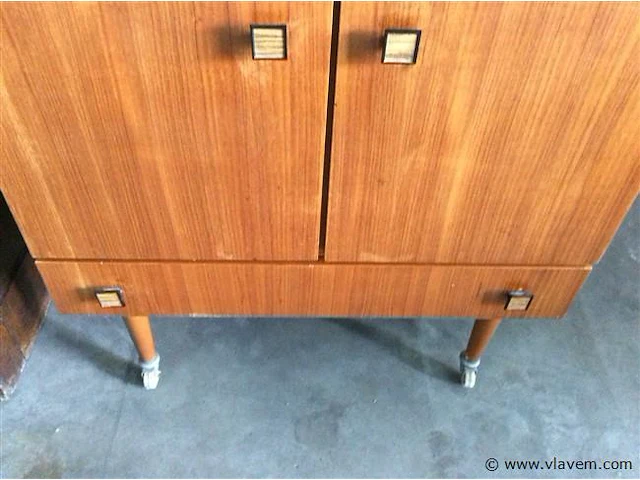 Vintage commode - afbeelding 2 van  3