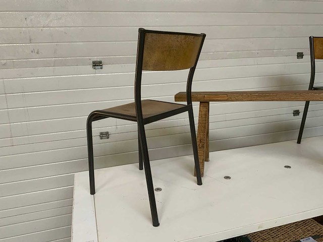 Vintage deocoratieve stoelen en bankje - afbeelding 4 van  6