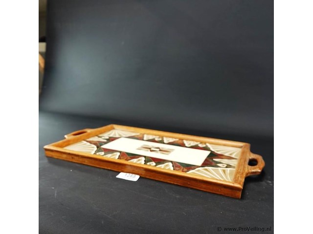 Vintage dienblad. bodem bestaat ui t 1 grote porseleinen tegel - afbeelding 4 van  5