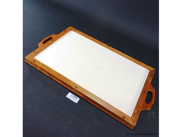 Vintage dienblad. bodem bestaat ui t 1 grote porseleinen tegel - afbeelding 5 van  5