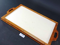 Vintage dienblad. bodem bestaat ui t 1 grote porseleinen tegel - afbeelding 5 van  5