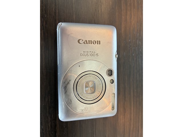 Vintage digitaal camera, canon, canon digital ixus 100 is, grijs / chroom, 2009 - afbeelding 2 van  7