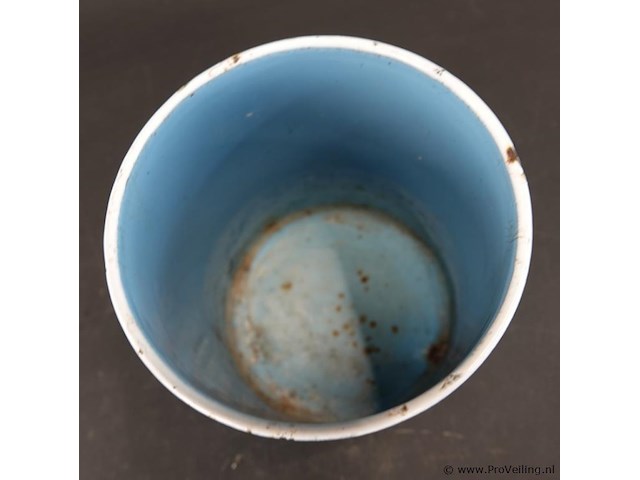 Vintage emaillen voorraadbus - afbeelding 4 van  5