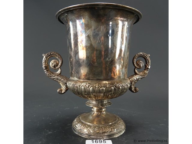 Vintage engelse verzilverde champagnekoeler - afbeelding 1 van  5