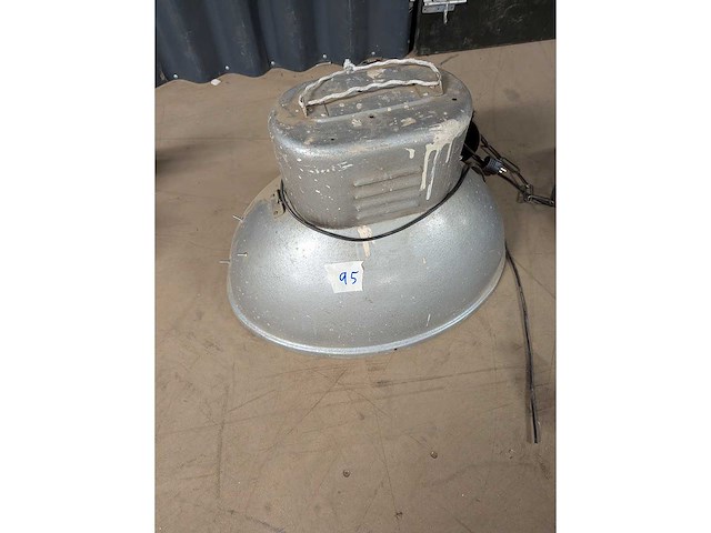 Vintage fabriekslamp - afbeelding 1 van  1