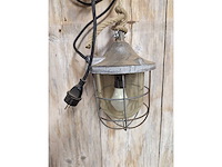 Vintage fabriekslamp - afbeelding 2 van  2