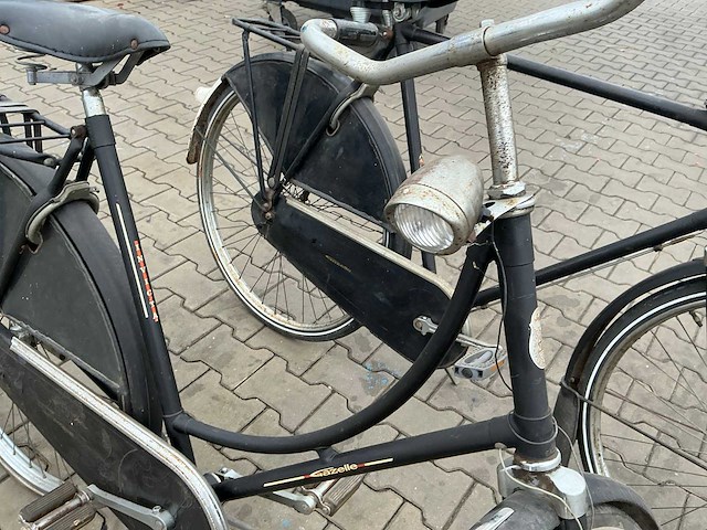 Vintage fiets - afbeelding 11 van  13