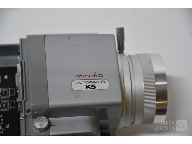 Vintage filmcamera - afbeelding 6 van  6