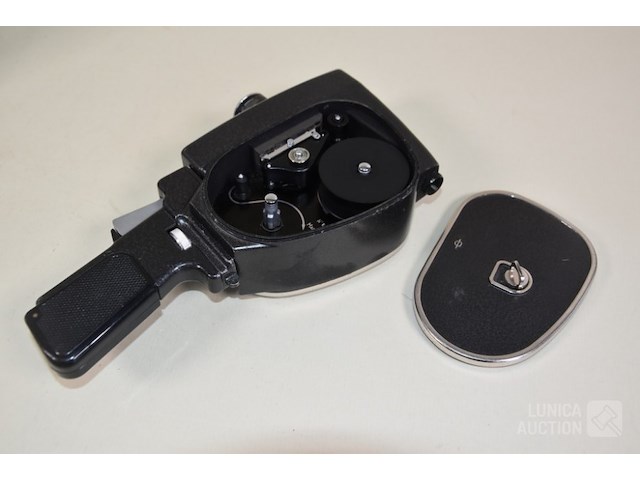 Vintage filmcamera's 8 mm - afbeelding 9 van  13