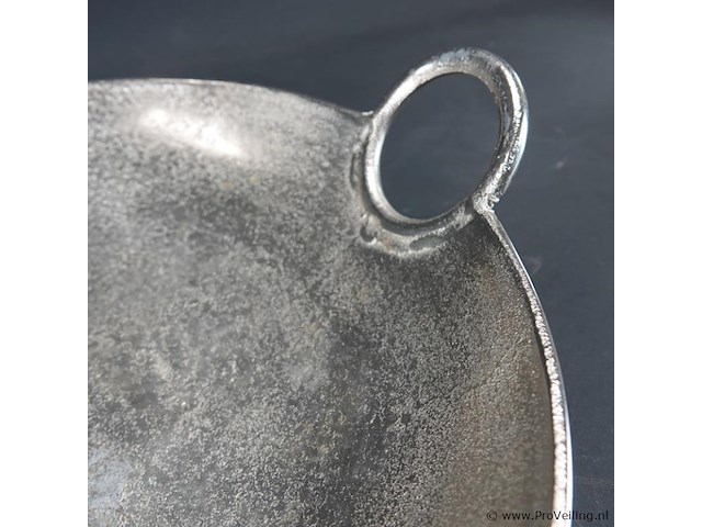 Vintage gehamerd aluminium schaal - afbeelding 4 van  5