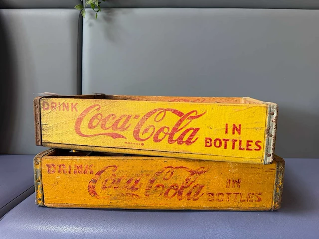 Vintage gele houten coca cola flessenkrat (2x) - afbeelding 2 van  6