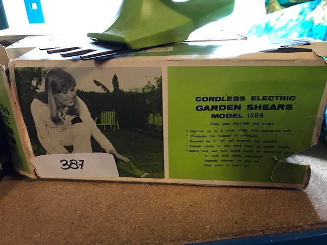 Vintage gereedschap - afbeelding 2 van  3