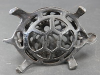 Vintage gietijzeren touwhouder in de vorm van een schildpad - afbeelding 5 van  5