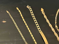Vintage goudkleurige armbanden en schakelarmbanden - 7 delig - afbeelding 6 van  9