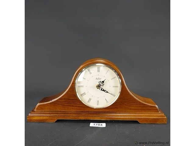Vintage houten adler schouwklok - afbeelding 1 van  5