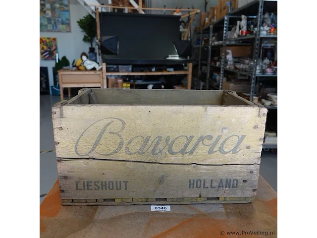 Vintage houten bierkrat van het merk bavaria uit lieshout, vermoedelijk afkomstig uit de jaren 1950 of 1960 - afbeelding 2 van  6