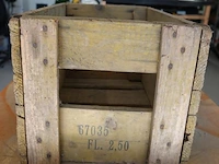 Vintage houten bierkrat van het merk bavaria uit lieshout, vermoedelijk afkomstig uit de jaren 1950 of 1960 - afbeelding 3 van  6