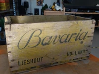 Vintage houten bierkrat van het merk bavaria uit lieshout, vermoedelijk afkomstig uit de jaren 1950 of 1960 - afbeelding 5 van  6