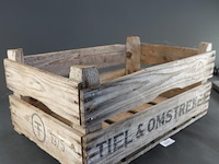 Vintage houten fruitkist - afbeelding 1 van  5