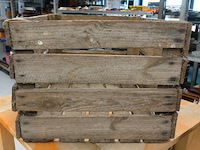 Vintage houten fruitkist - afbeelding 4 van  5