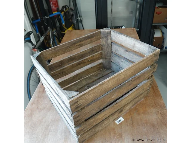 Vintage houten fruitkist - afbeelding 2 van  5