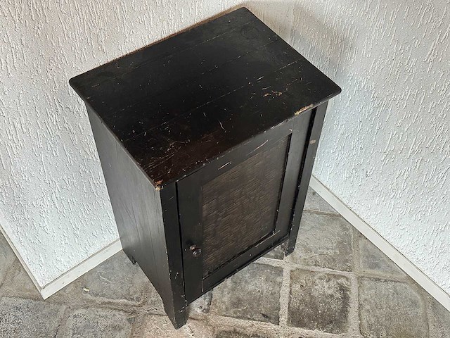 Vintage houten kastje - afbeelding 2 van  3