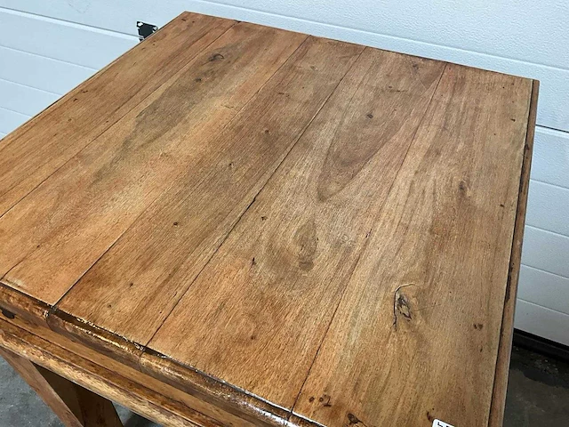 Vintage houten restauranttafel (2x) - afbeelding 3 van  5