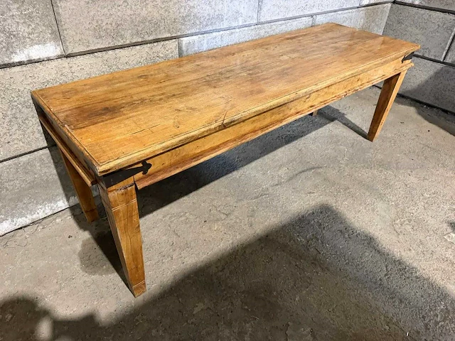Vintage houten restauranttafel (2x) - afbeelding 4 van  8