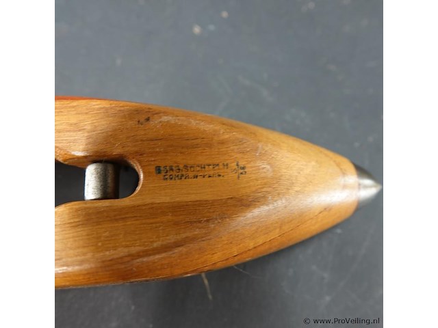 Vintage houten weefspoel (ook wel schietspoel of bootspoelgenoemd) - afbeelding 6 van  6